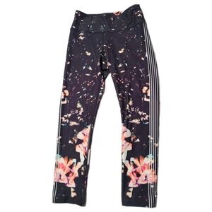 Fila Sport Capri Leggings Size XS Multi‎ Color Floral Yoga Activewear